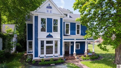 (private lake, pond, creek) Home For Sale in Paducah Kentucky