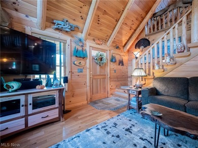 Secluded upscale county living on 50acre property with 42acres - photo 6