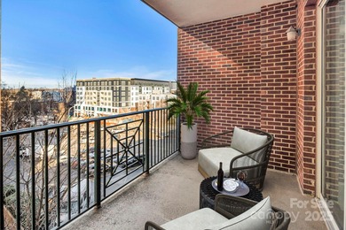 Fantastic opportunity to own in this very special Fifth and