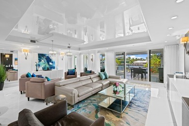 This gorgeous 2-bedroom, 2.5-bath townhome is a true gem - photo 7