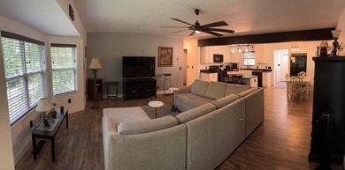 Welcome to this cute 2 bedroom bungalow nestled in the Blue - photo 9