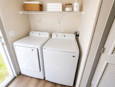 Welcome to this soon-to-be-complete 3 -bedroom 2 -bathroom home - photo 7