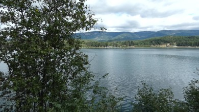 Middle Thompson Lake Acreage Sale Pending in Libby Montana