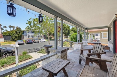 Built in 1914, this classic Craftsman presents an exceptional - photo 6