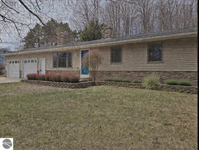 (private lake, pond, creek) Home For Sale in Suttons Bay Michigan