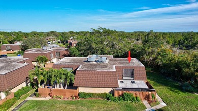 Welcome to this charming two-story townhouse nestled in the - photo 4