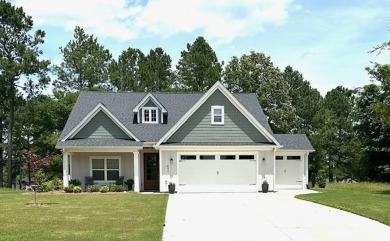 Lake Home For Sale in Ninety Six, South Carolina