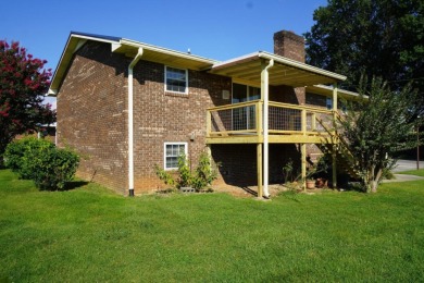 WELL MAINTAINED ALL BRICK HOME - photo 26