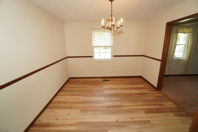 WELL MAINTAINED ALL BRICK HOME - photo 10
