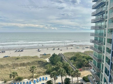 Spacious 3BR/3BA OCEANFRONT inside corner unit with lots of