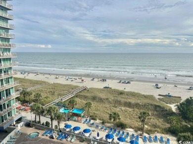Spacious 3BR/3BA OCEANFRONT inside corner unit with lots of