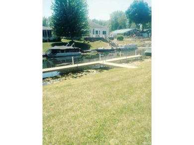 Lake Tippecanoe Lot For Sale in Warsaw Indiana