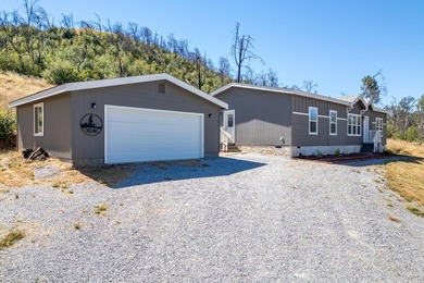 Two homes on 10 acres! It's not often that a property offers - photo 34