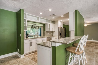 Wake up in the morning to the view of your horses on this fully - photo 4