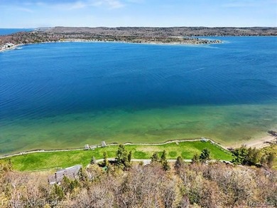 This rare opportunity to own 186 feet of private frontage on the - photo 5