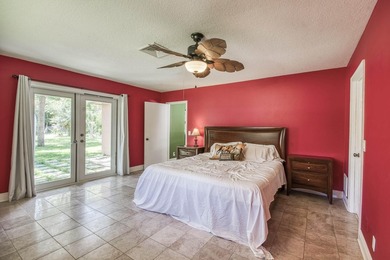 Wake up in the morning to the view of your horses on this fully - photo 6