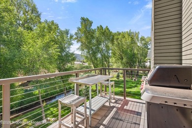 Discover this well-located and immaculately kept three-bedroom - photo 12