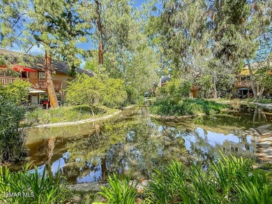 Tucked inside the sought-after 18-acre gated community of Canoga - photo 15