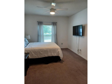 Step into this inviting single-story, 3-bedroom, 2-bath home - photo 16