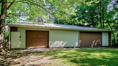 Owned and cherished by the same family for the past 53 years - photo 19