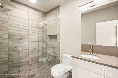 Discover this well-located and immaculately kept three-bedroom - photo 23