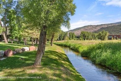 Discover this well-located and immaculately kept three-bedroom - photo 25