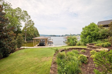 Lake Hamilton Home For Sale in Hot Springs Arkansas