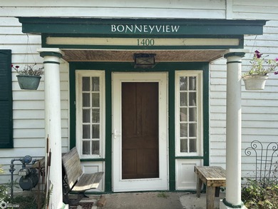 (private lake, pond, creek) Home For Sale in Keosauqua Iowa