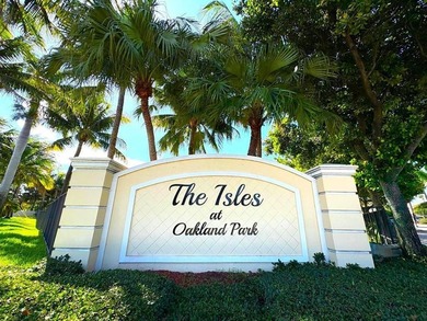 Charming Home in Oakland, FL 3 - Bedroom, 2 - Bathroom home IN - photo 2