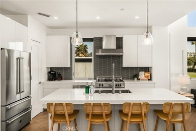 Ideally located approximately one block from the beach with - photo 16