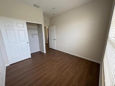 Charming Home in Oakland, FL 3 - Bedroom, 2 - Bathroom home IN - photo 10