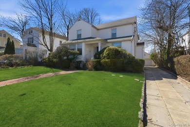 Welcome to 373 Northfield Rd, a beautiful center hall colonial - photo 21