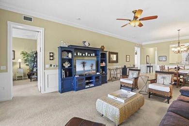 If you've been waiting for an END unit, PENTHOUSE condo with one - photo 9