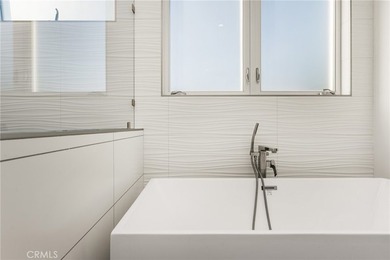 Ideally located approximately one block from the beach with - photo 40