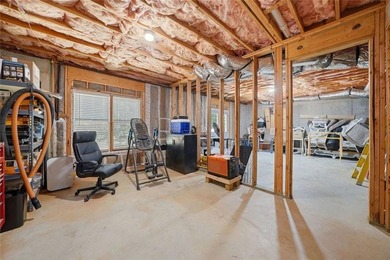 ATTENTION Lake lovers! Did you ever dream of living near the - photo 40
