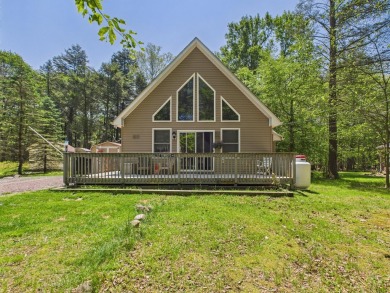 Lake Home For Sale in Albrightsville, Pennsylvania