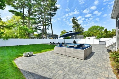 This Lee Kirsch custom-built colonial offers the perfect blend - photo 42