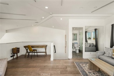 Ideally located approximately one block from the beach with - photo 44