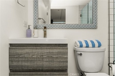 Ideally located approximately one block from the beach with - photo 46
