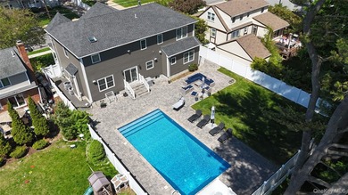This Lee Kirsch custom-built colonial offers the perfect blend - photo 48