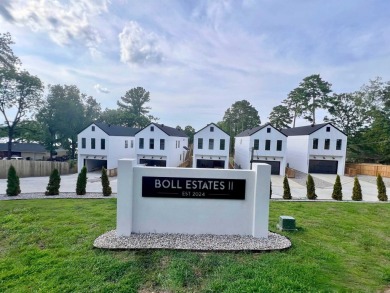 Lake Home For Sale in Hot Springs, Arkansas
