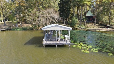 Some photos have been virtually staged to help you visualize the - photo 57