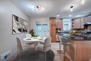 This is the home you have been waiting for! Well maintained 4 - photo 7