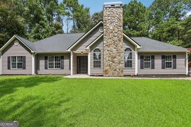Lake Home For Sale in Newnan, Georgia