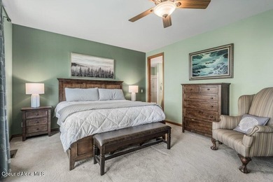 Tucked into the trees in one of Sandpoint's most sought-after - photo 16
