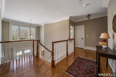 An unbeatable location, 37 Lantern Hill is set in one of - photo 18