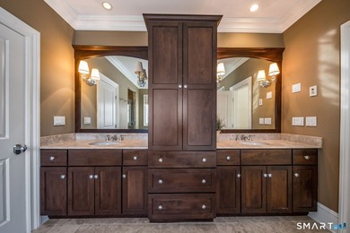 An unbeatable location, 37 Lantern Hill is set in one of - photo 24