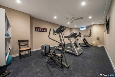 An unbeatable location, 37 Lantern Hill is set in one of - photo 32