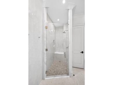 Perfectly oriented along the iconic coastline of Scenic 30A in - photo 21