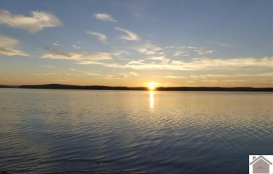 Discover the charm of Western Shores Subdivision, located in the - photo 9